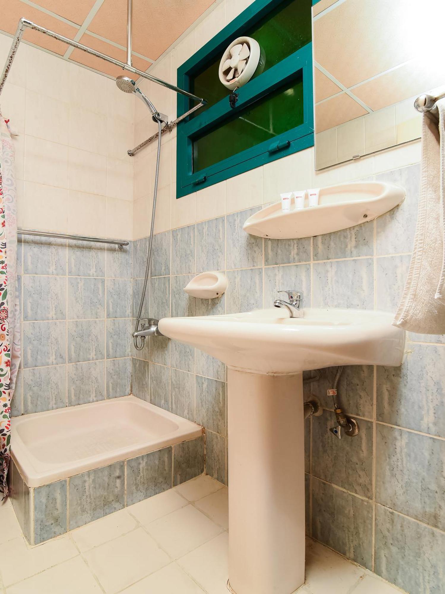 Sama Hotel Şarja Dış mekan fotoğraf